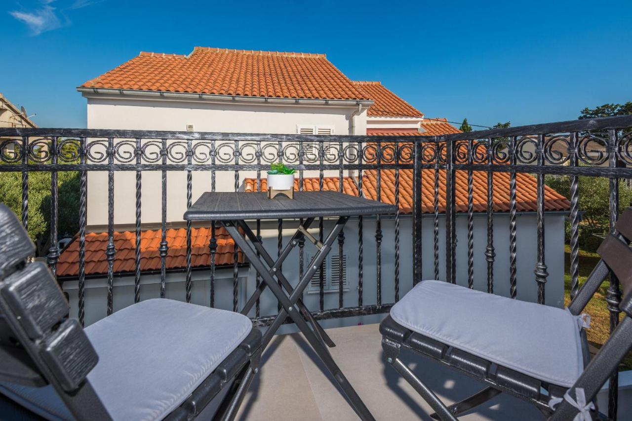 Apartment Spanic 1 Вир Екстериор снимка
