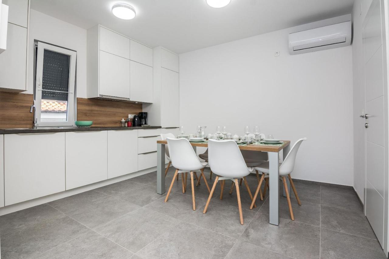 Apartment Spanic 1 Вир Екстериор снимка