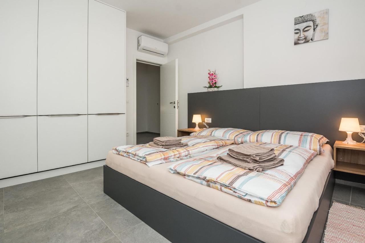 Apartment Spanic 1 Вир Екстериор снимка
