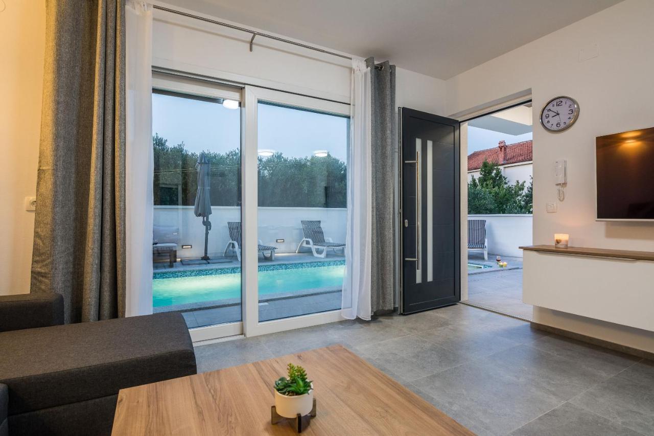 Apartment Spanic 1 Вир Екстериор снимка