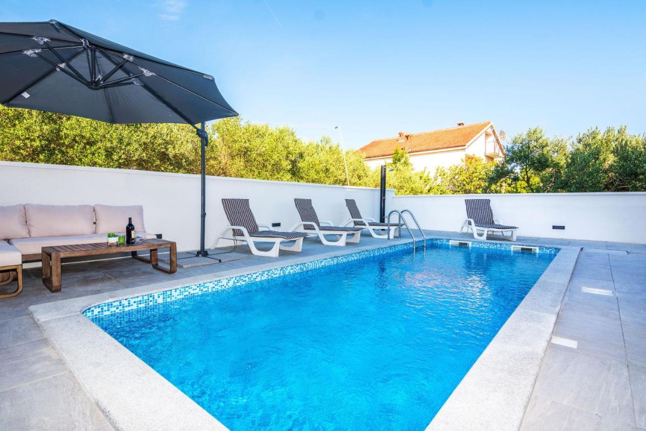 Apartment Spanic 1 Вир Екстериор снимка