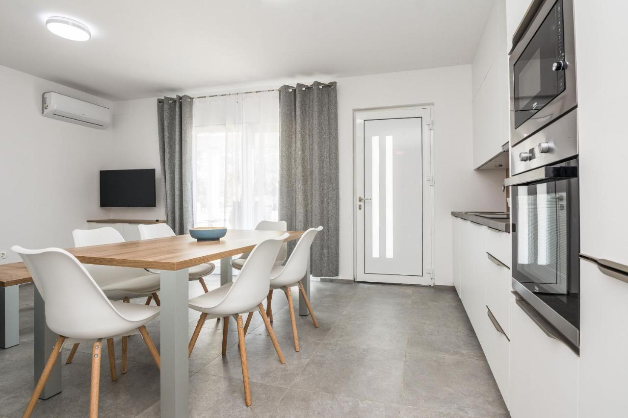 Apartment Spanic 1 Вир Екстериор снимка