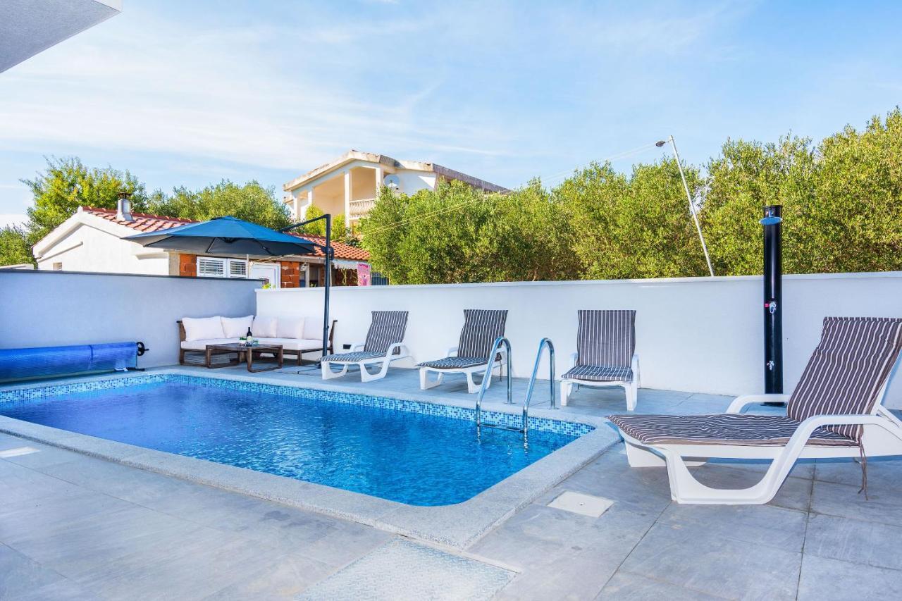 Apartment Spanic 1 Вир Екстериор снимка