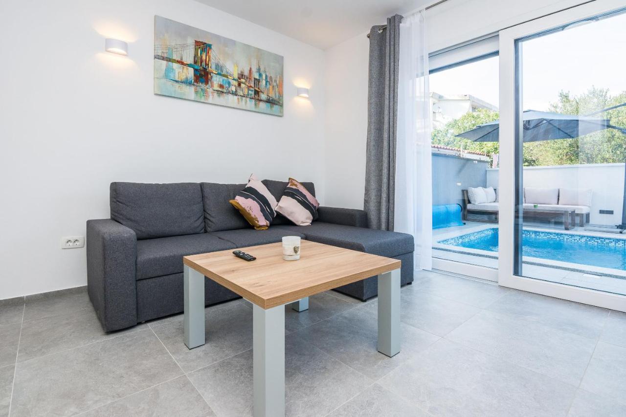 Apartment Spanic 1 Вир Екстериор снимка