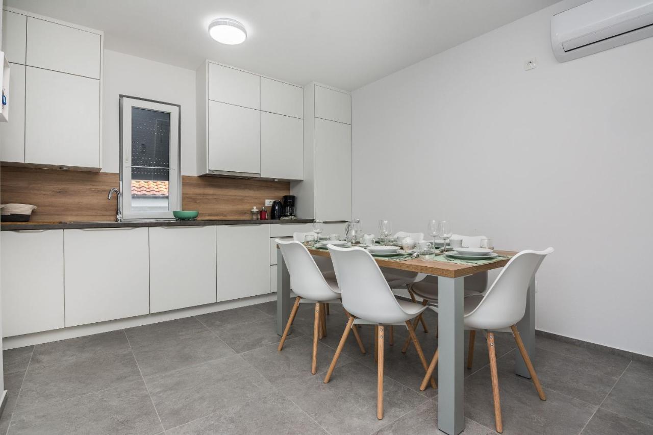 Apartment Spanic 1 Вир Екстериор снимка