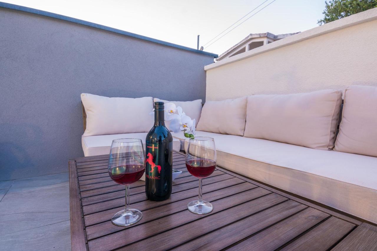 Apartment Spanic 1 Вир Екстериор снимка